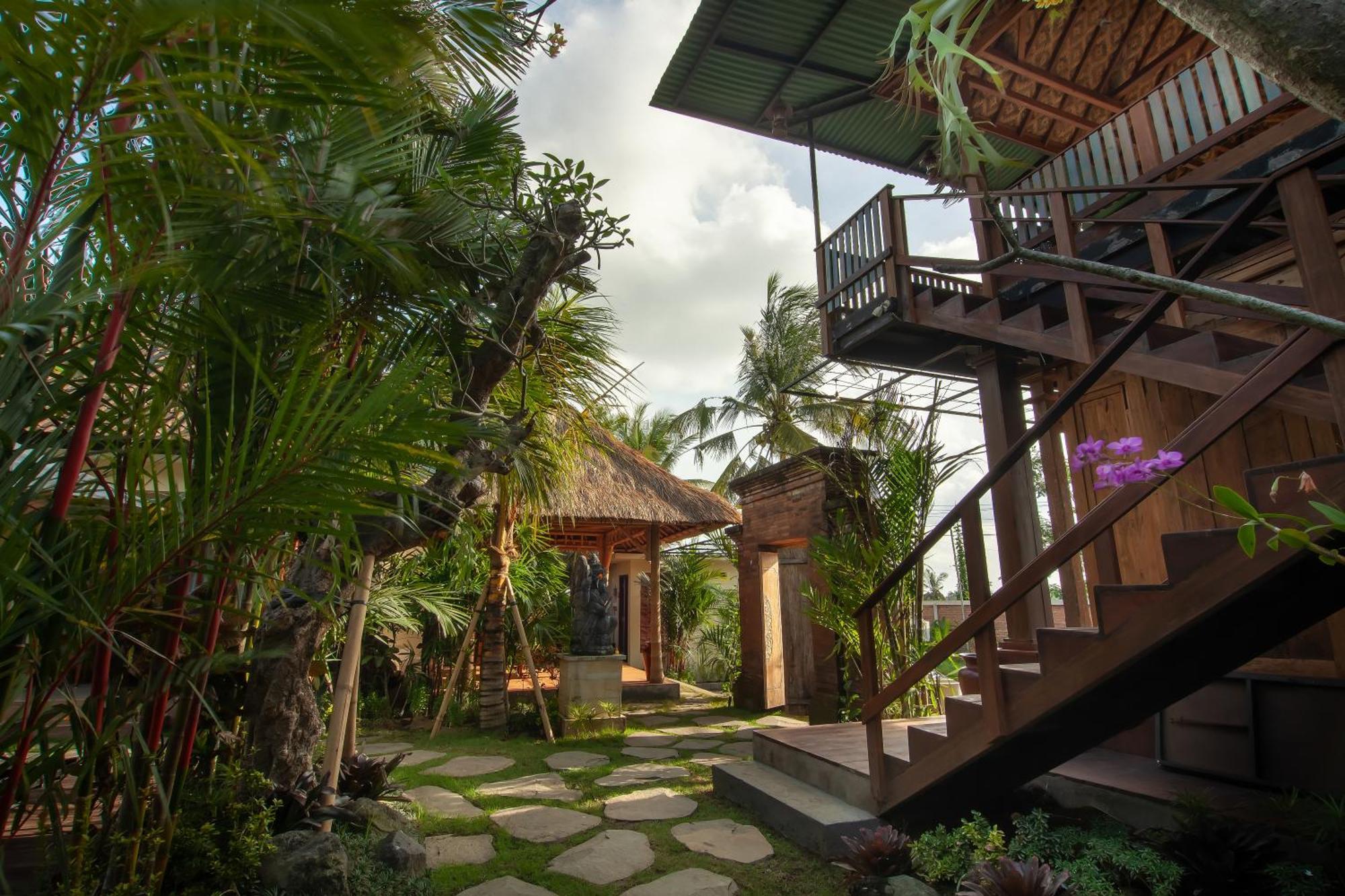 D'Kamala By Prasi Hotel Ubud  Exterior photo